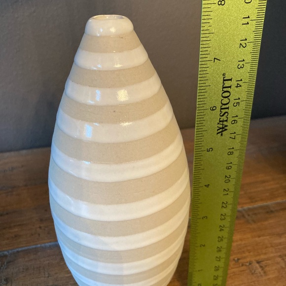 Jonathan Adler Stripe Vase - Picture 4 of 7